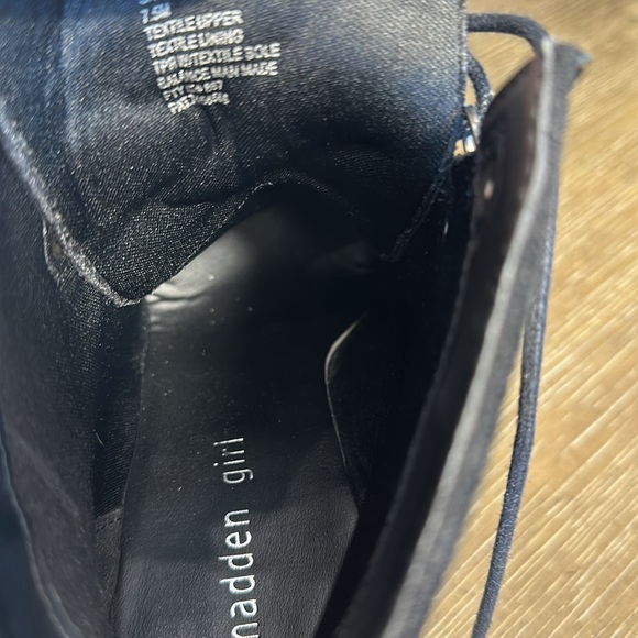 Madden Girl edgy ankle wedged boots - Picture 8 of 8